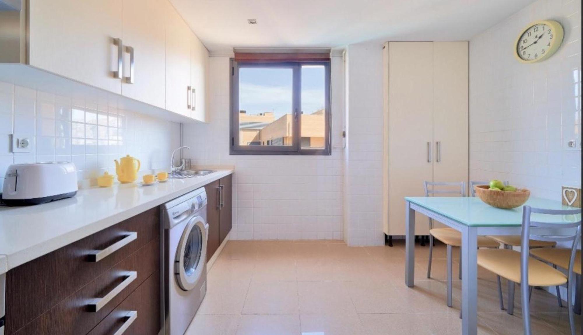 Holidays2Malaga Heroe De Sostoa Con Piscina Junto Estacion Ave Y Playa المظهر الخارجي الصورة